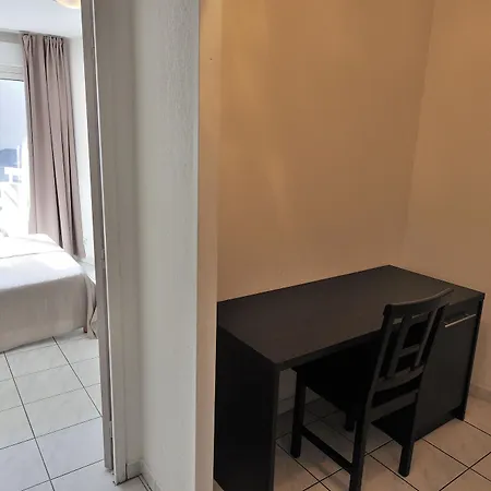 公寓式酒店 渣油戛纳法斯迪瓦勒酒店 2*